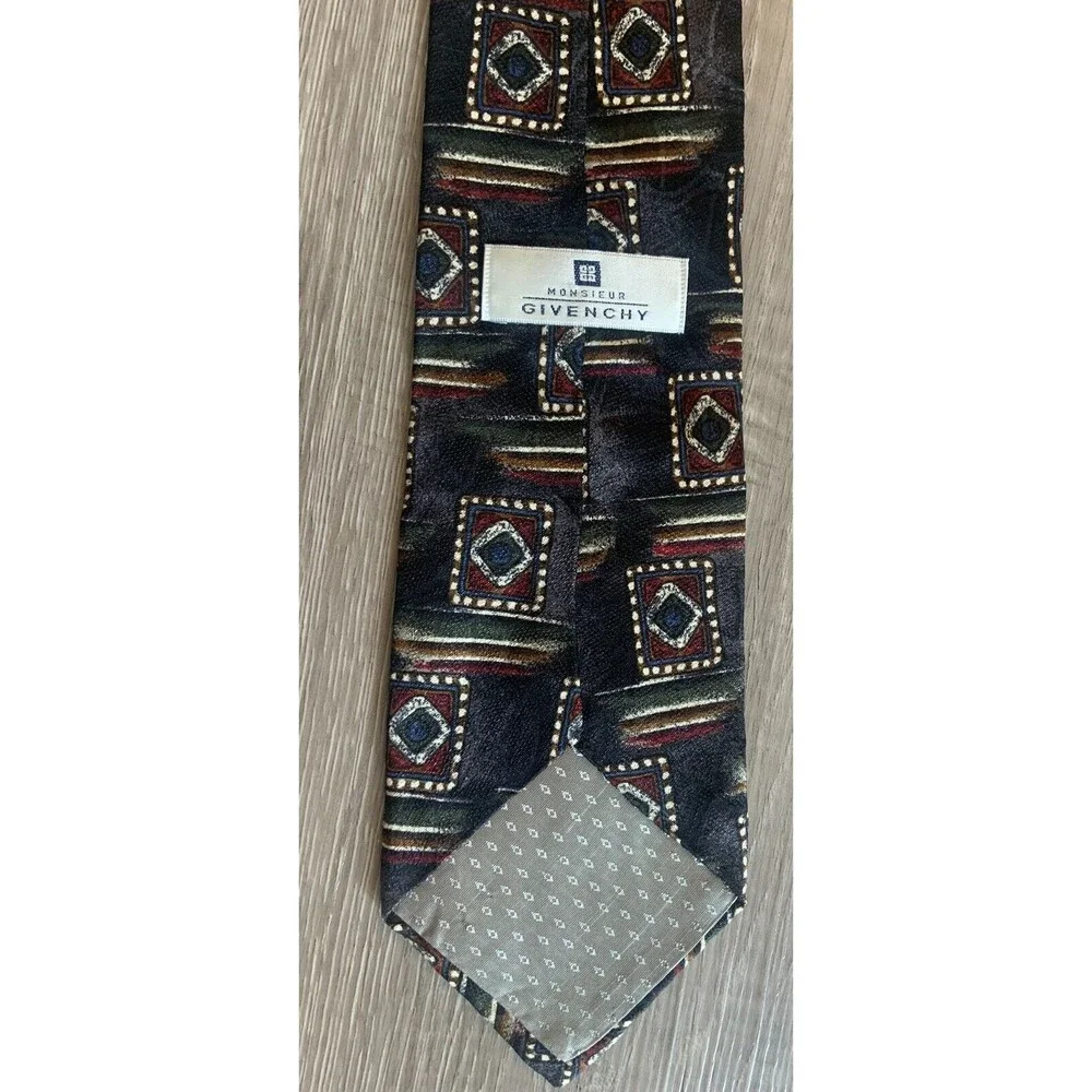 VTG Givenchy Monsieur 100% Imported Silk Made In USA Geometric Tie 4” X 56”